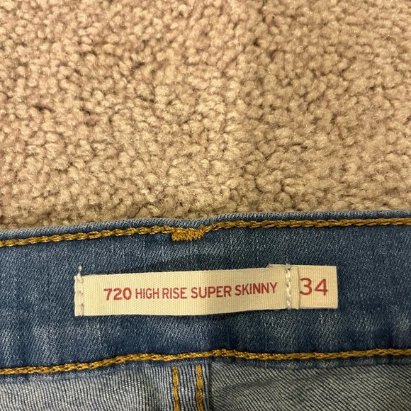 Levi’s 720 High Rise Super Skinny Jeans - Picture 6 of 8